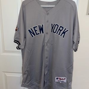 derek jeter jersey